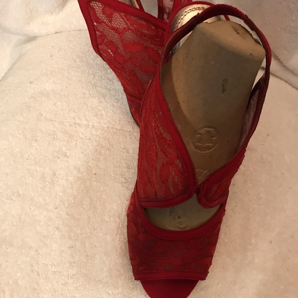 Harper Red Mesh Sling Back Red Heels size 10W - Picture 6 of 7